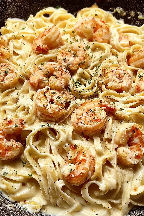 Shrimp Fettuccine Alfredo